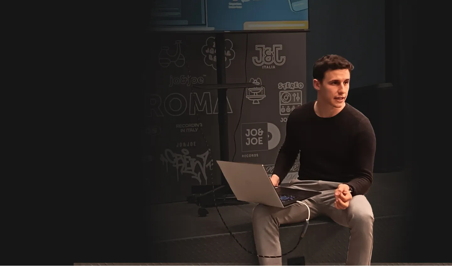 Il founder di Mindelve durante un intervento pubblico